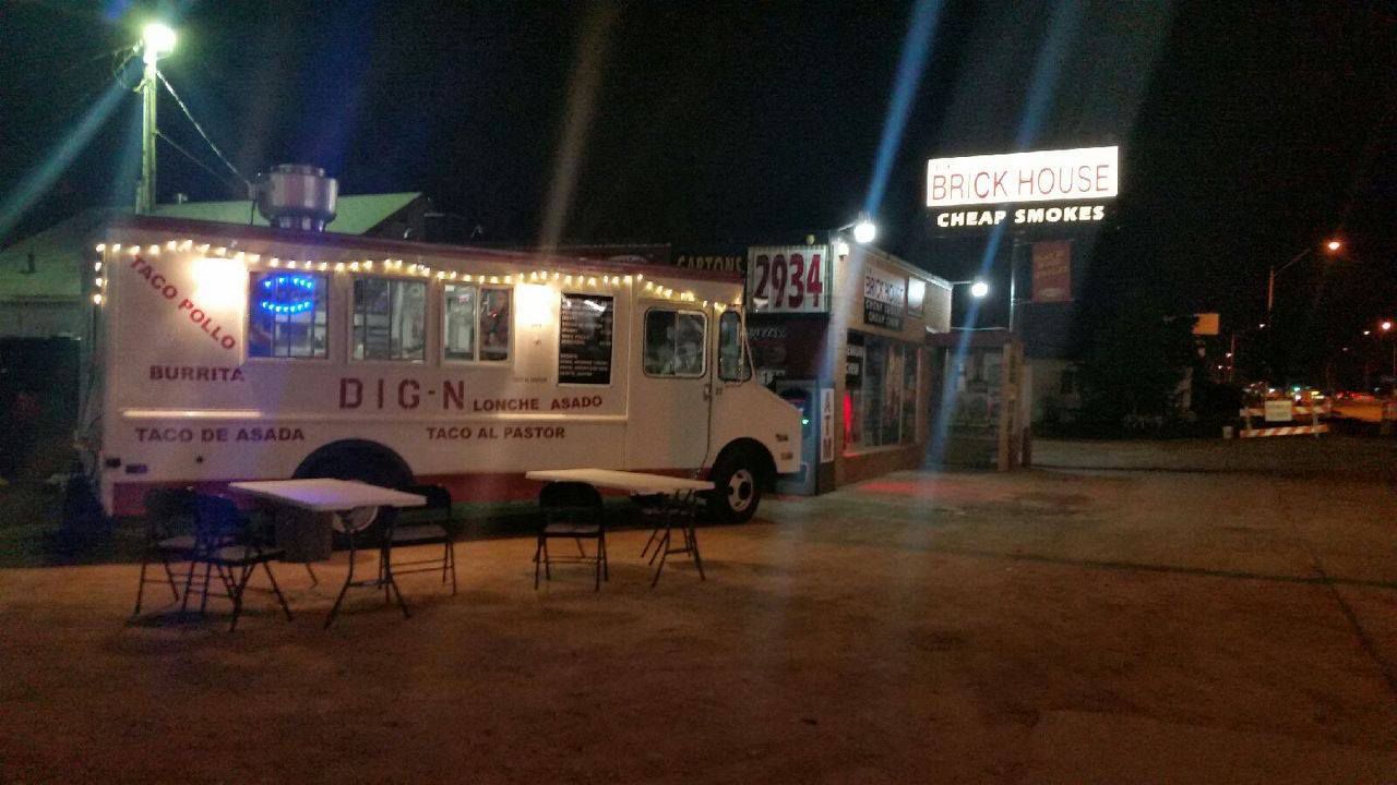 Taco Loco Lincoln Dig-N